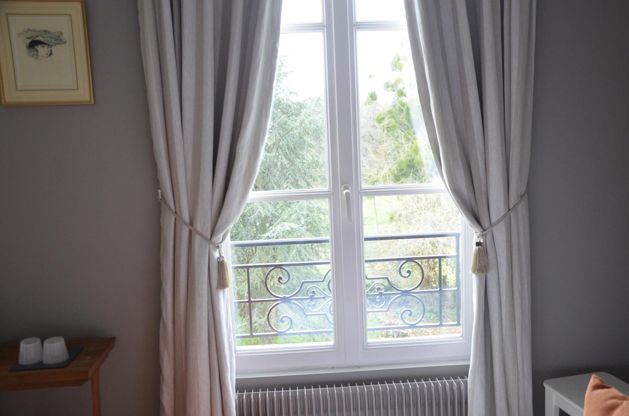 Chambres D'Hotes Du Bas Manoir Bretteville-sur-Odon Phòng bức ảnh